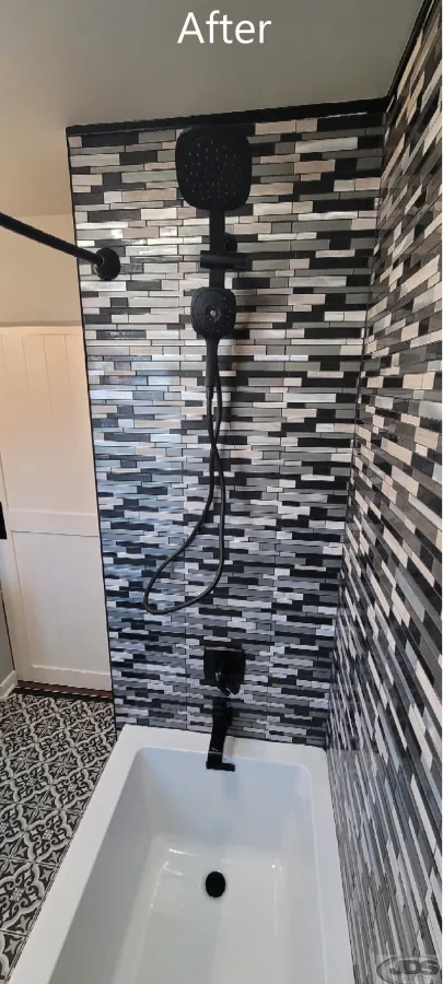 JDSBath bathroom remodel bathtub combo hand held black showerhead tile surround chester va